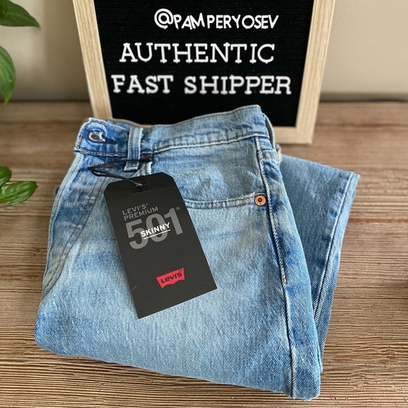 Levi's® 501 Stretch Hi-Rise Raw Hem Skinny Jeans - Picture 2 of 14